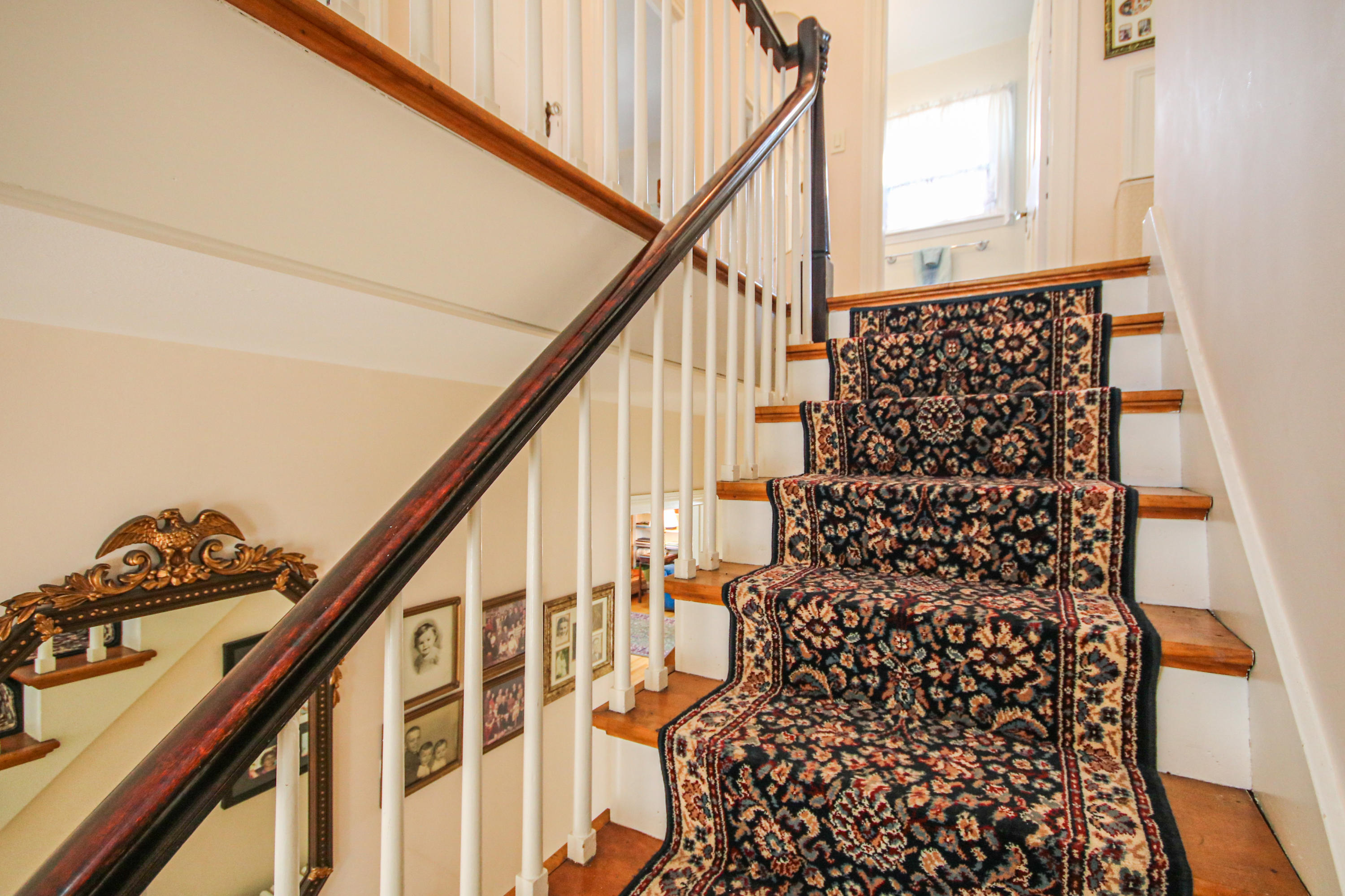19 South Chestnut Street Augusta, ME 04330 - Photo 20 of 56 19 S Chestnut St Augusta - 19Stairs