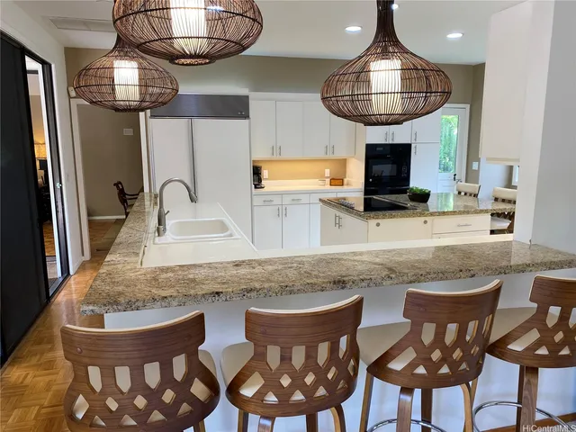 $15,000 | 1029 Koloa Street, Honolulu, HI 96816