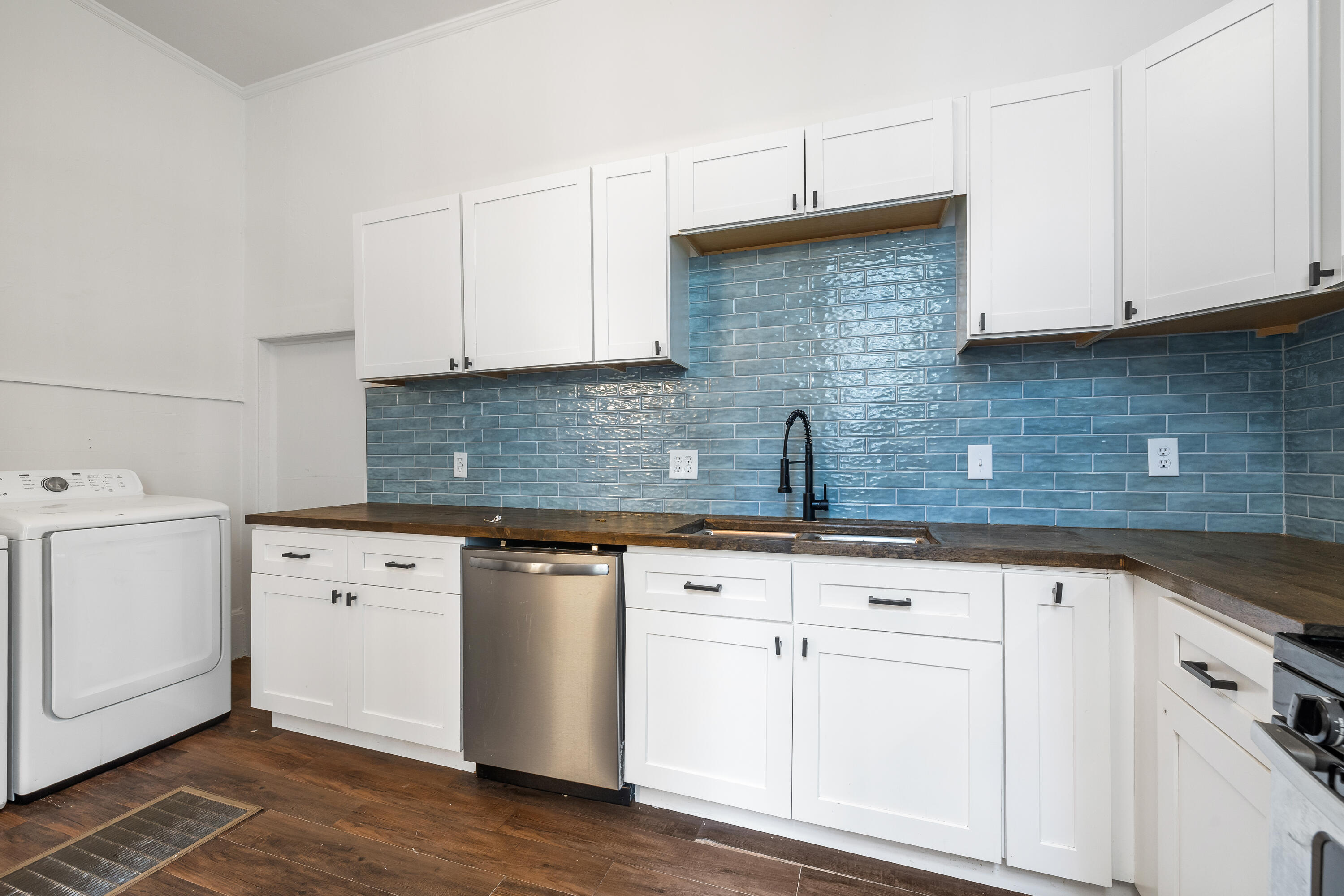 128 Wentworth Street, Unit 1 Charleston, SC 29401 - Photo 24 of 28 128 Wentworth Unit 1-12