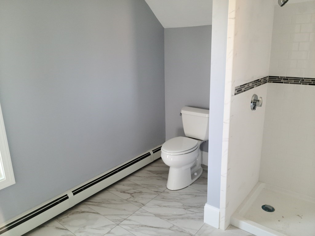 1061 Stafford Road Fall River, MA 02721 - Photo 11 of 15