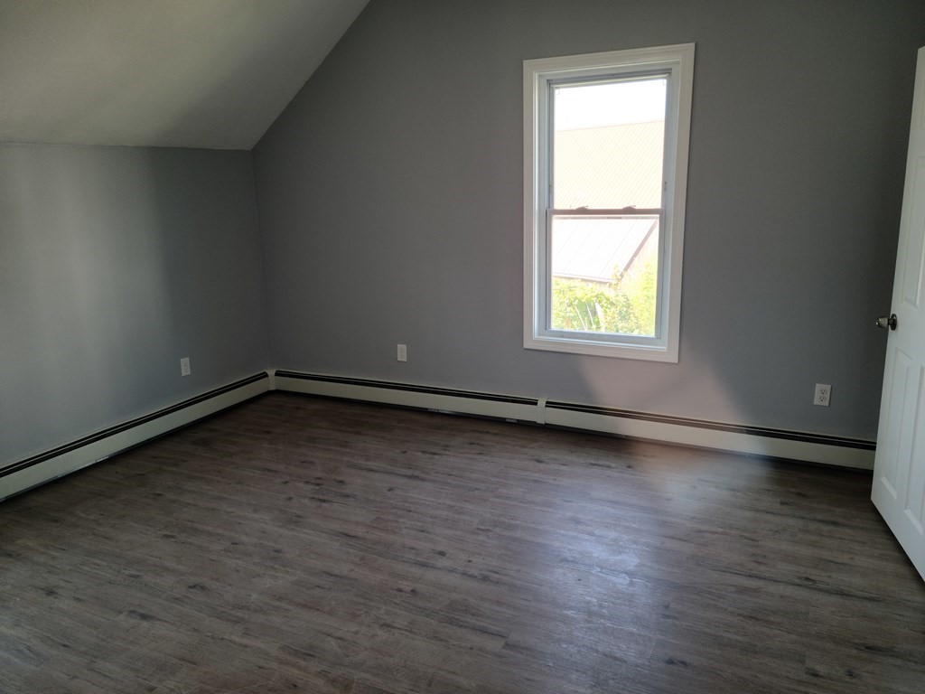 1061 Stafford Road Fall River, MA 02721 - Photo 13 of 15