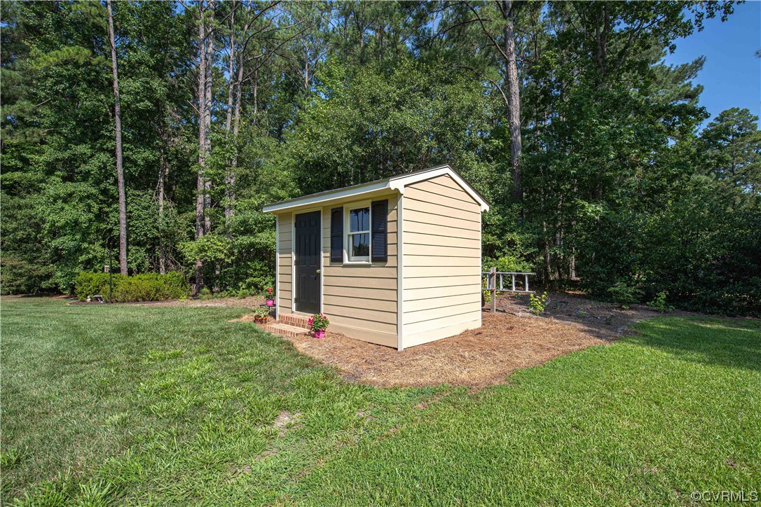11635 Johnson Road Petersburg, VA 23805 - Photo 35 of 36 Gallery Image 35