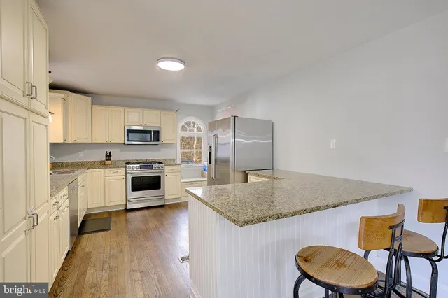 $599,990 | 11130 Dumbarton Drive, Dunkirk, MD 20754