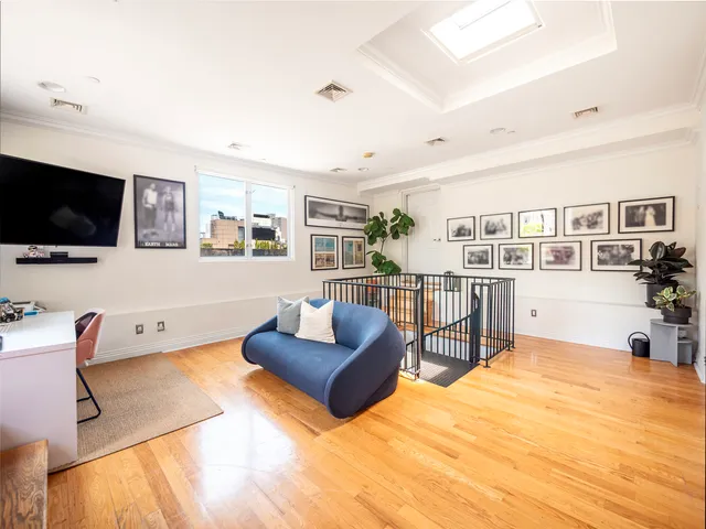 $17,500 | 25 Murray Street, Unit PH10B | TriBeCa