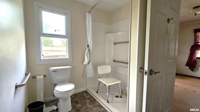 $59,500 | 518 Fife Street, Carrier Mills, IL 62917