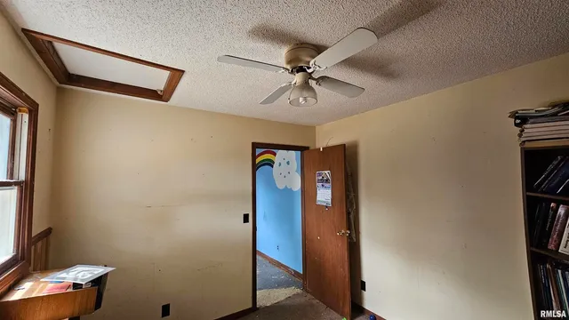 $59,500 | 518 Fife Street, Carrier Mills, IL 62917