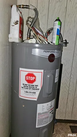 $59,500 | 518 Fife Street, Carrier Mills, IL 62917