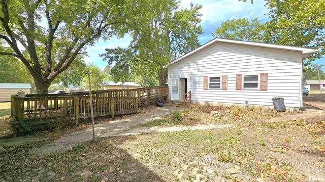 $59,500 | 518 Fife Street, Carrier Mills, IL 62917