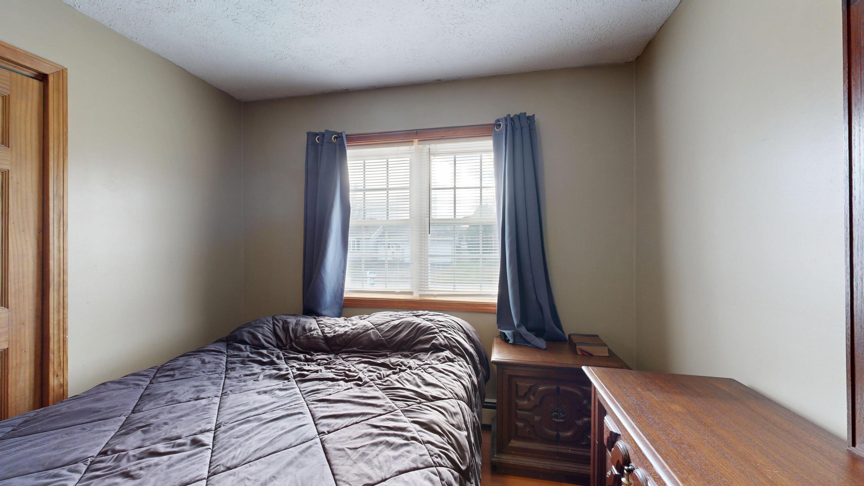 22 School Street Lewiston, ME 04240 - Photo 18 of 39 22-School-St-11172025_205653