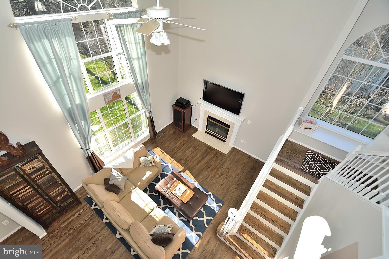 6733 Bulkley Road Lorton, VA 22079 - Photo 12 of 30 Family Room