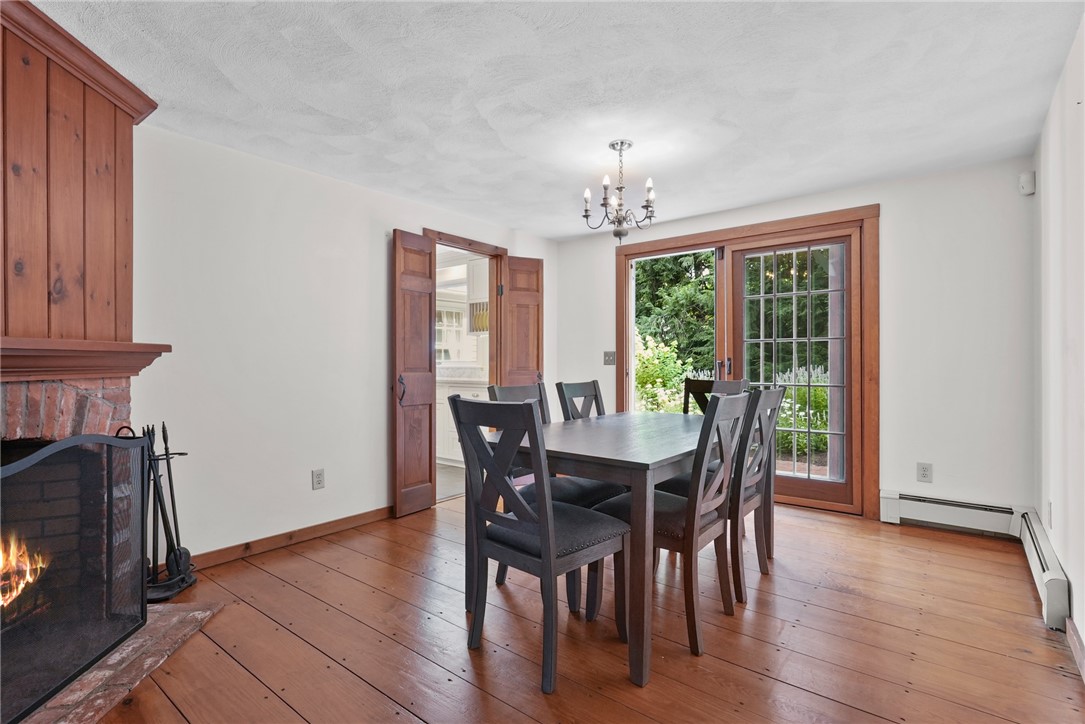 6 Mary Ann Drive Exeter, RI 02822 - Photo 11 of 27