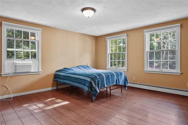 $3,700 | 6 Mary Ann Drive, Exeter, RI 02822