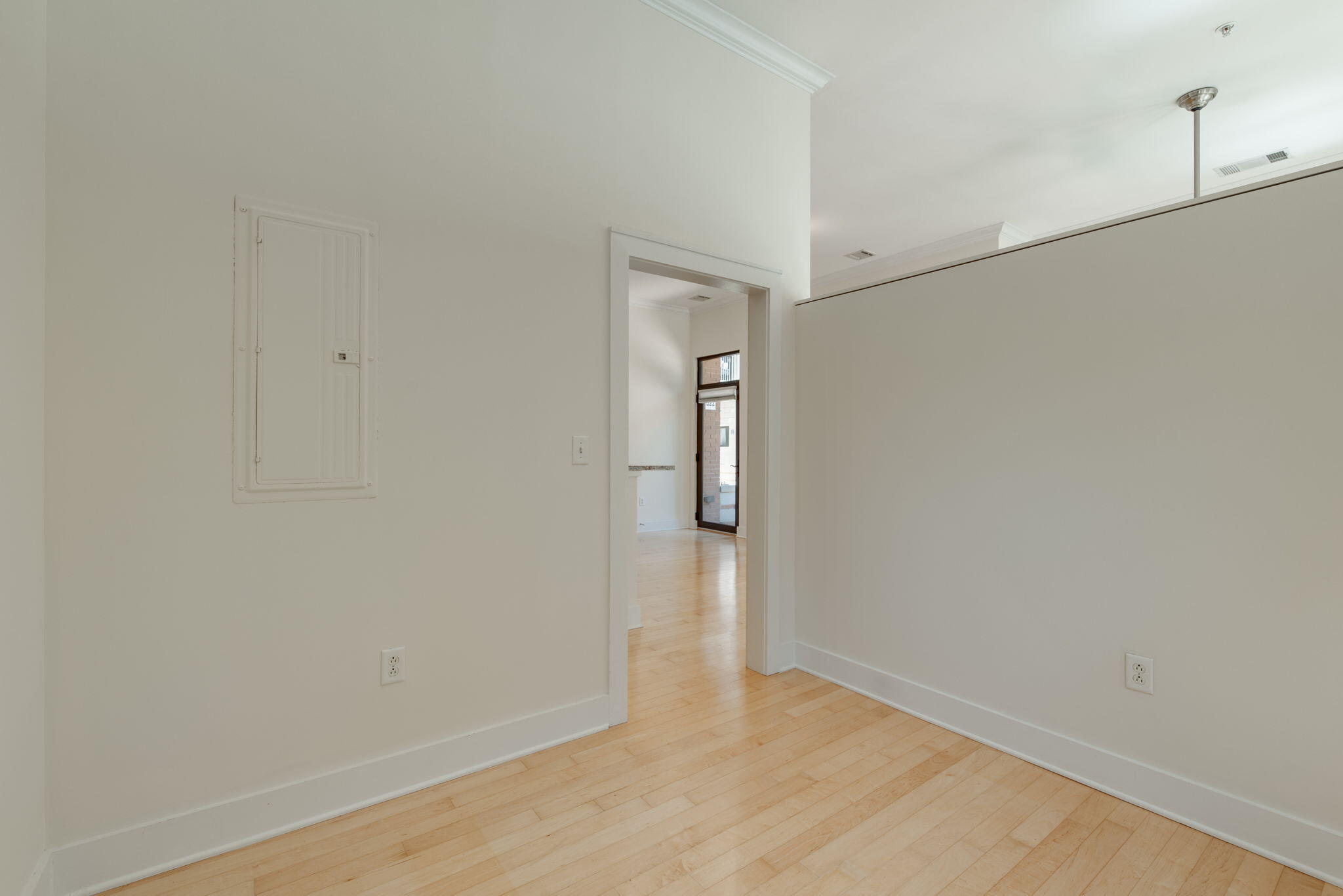 129 Walnut Street, Unit 22 Chattanooga, TN 37403 - Photo 16 of 34 Office/Flex Space