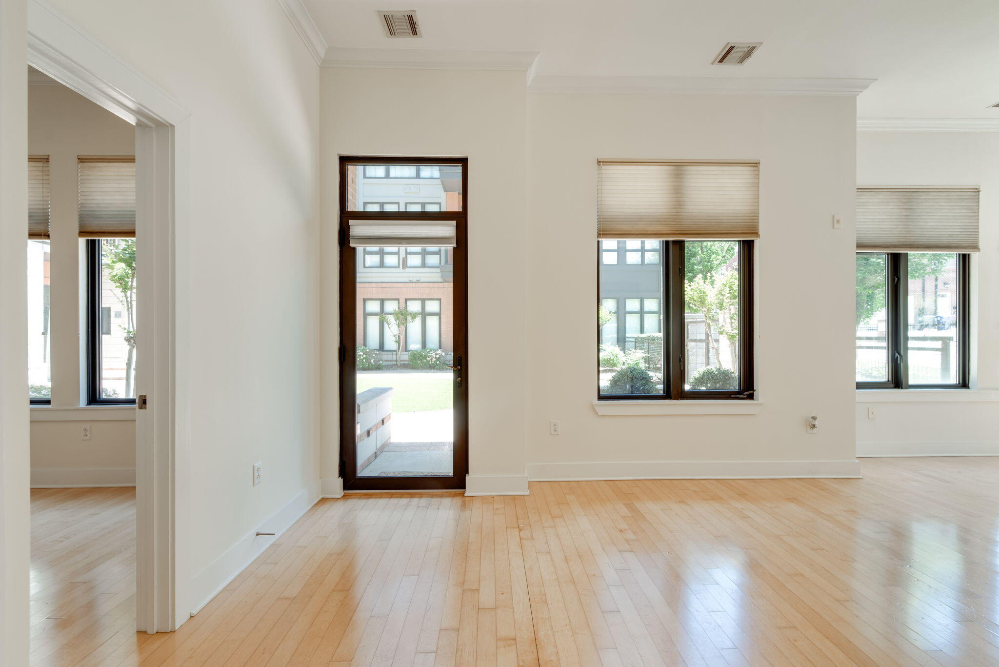 129 Walnut Street, Unit 22 Chattanooga, TN 37403 - Photo 25 of 34 Dining Area