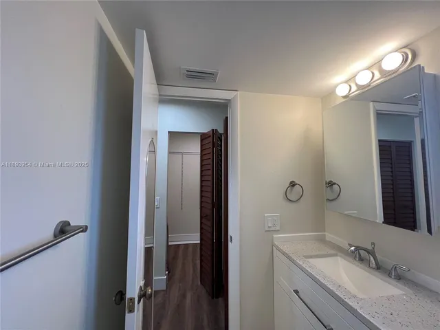 $1,475 | 21121 Southwest 85th Avenue, Unit 208, Cutler Bay, FL 33189