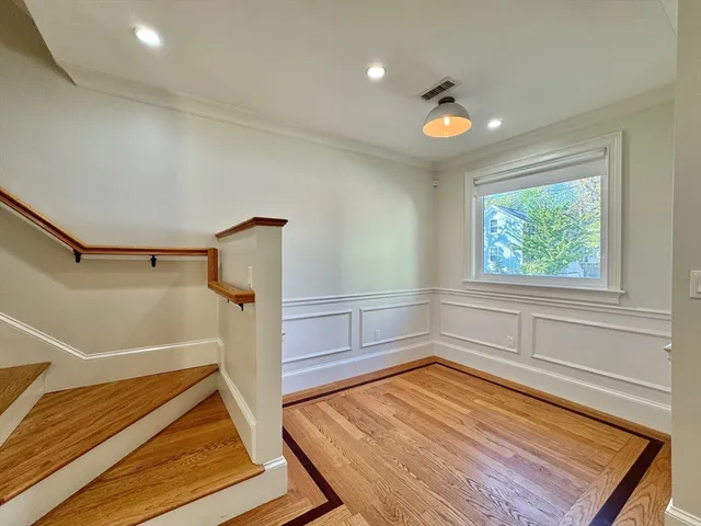 $5,350 | 97 Kinnaird Street, Unit 1, Cambridge, MA 02139