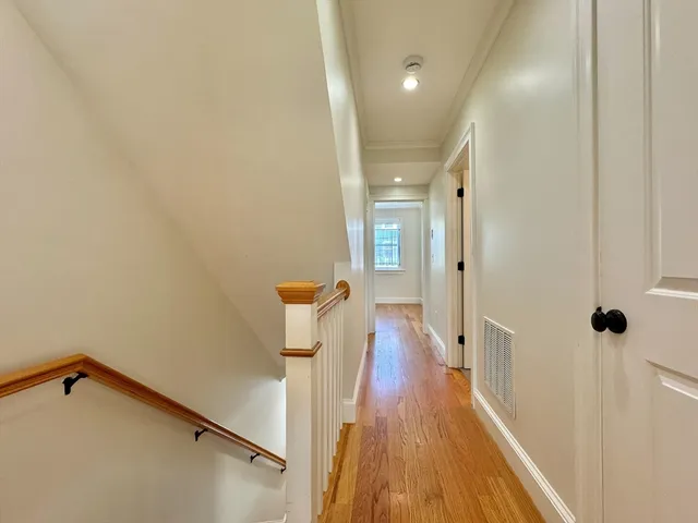 $5,350 | 97 Kinnaird Street, Unit 1, Cambridge, MA 02139