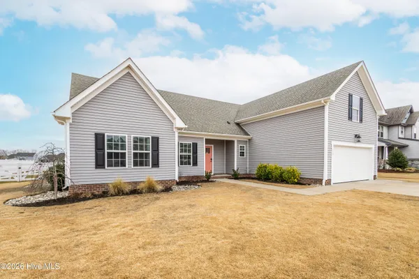 $535,000 | 116 Parrish Point Lane, Moyock, NC 27958
