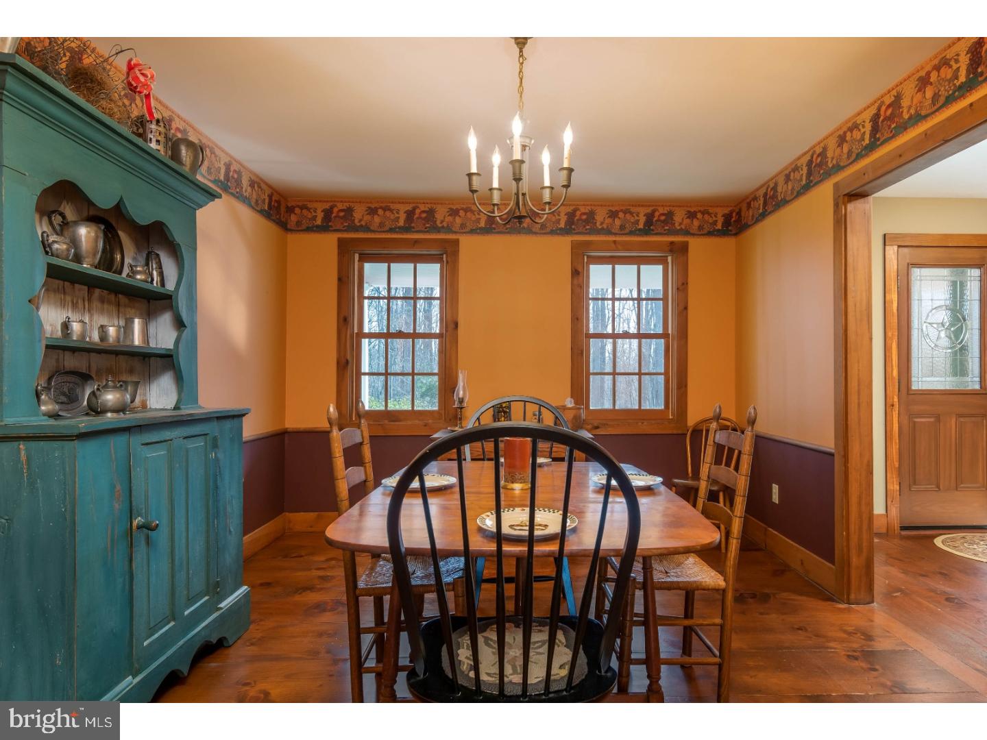 16 Zepp Road Green Lane, PA 18054 - Photo 9 of 25 Dining Room