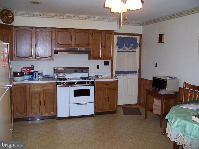328 Crystal Beach Road Earleville, MD 21919 - Photo 3 of 24 Large Kitchen w/Ceiling fan