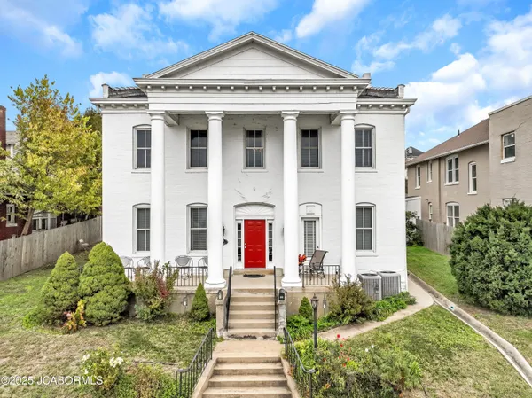 $359,900 | 503 East High Street, Jefferson City, MO 65101
