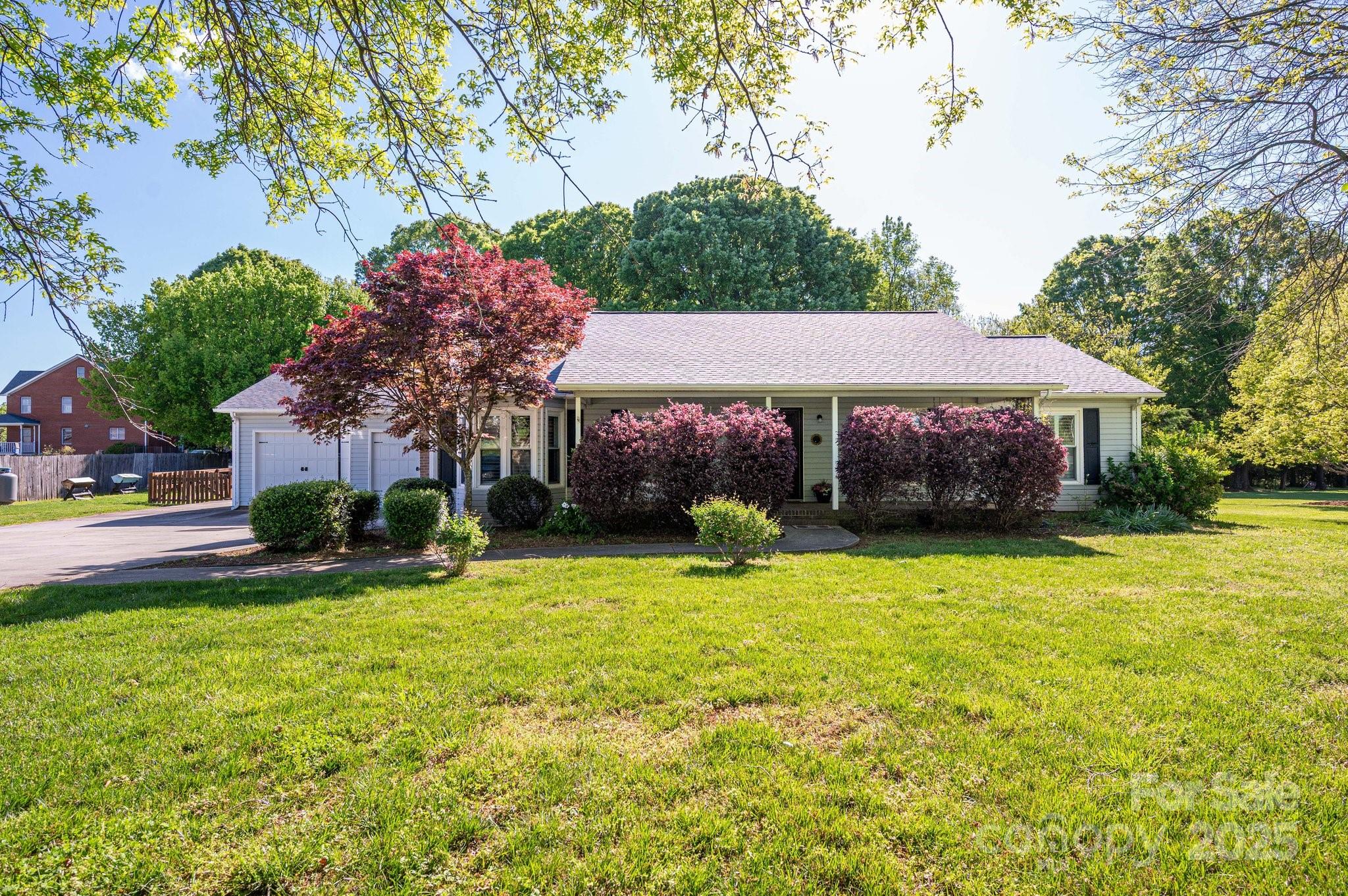 695 Linwood Road Mooresville, NC 28115 - Photo 1 of 25 Gallery Image 1
