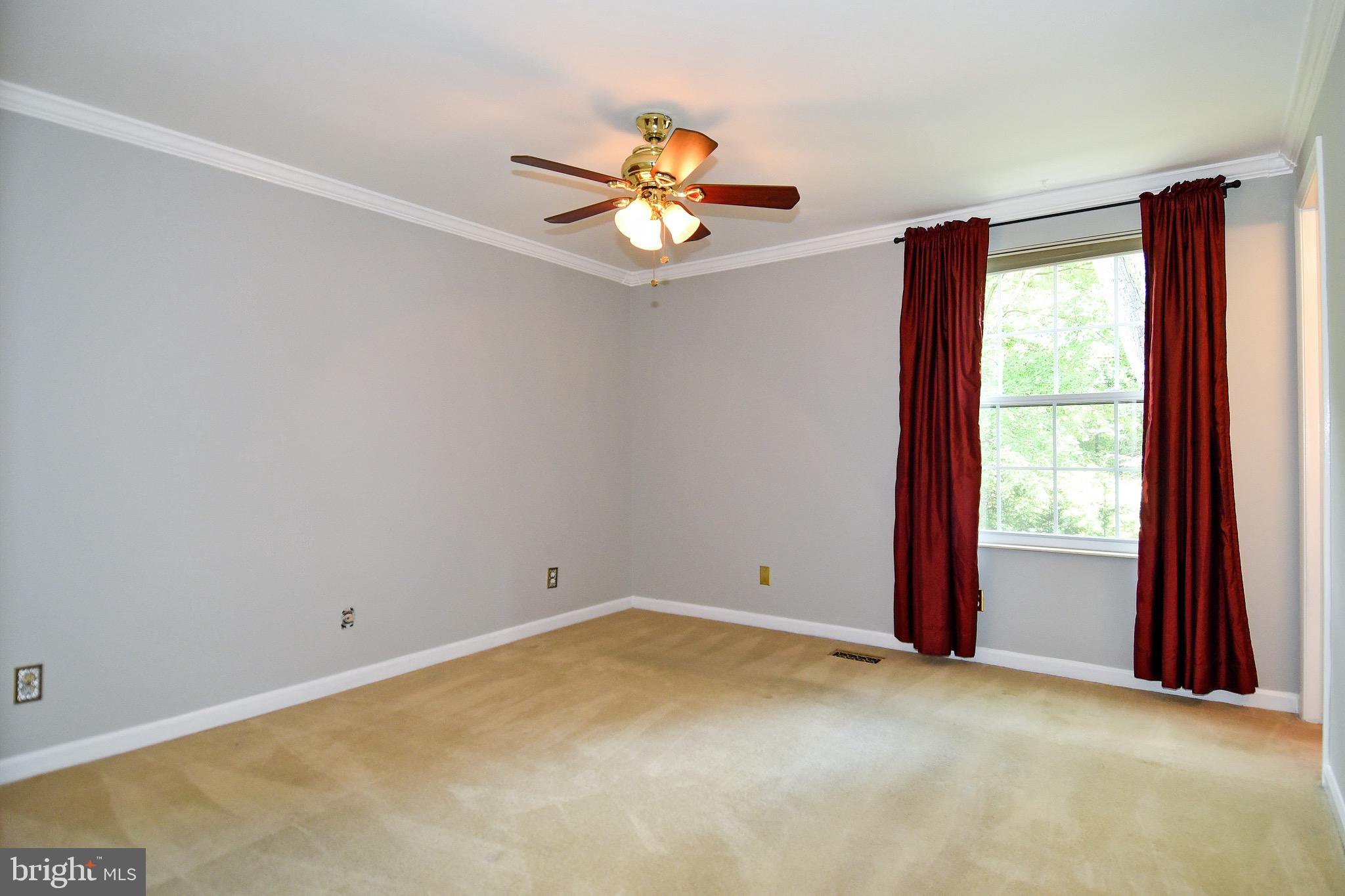 5903 Freds Oak Road Burke, VA 22015 - Photo 17 of 38 Primary BR