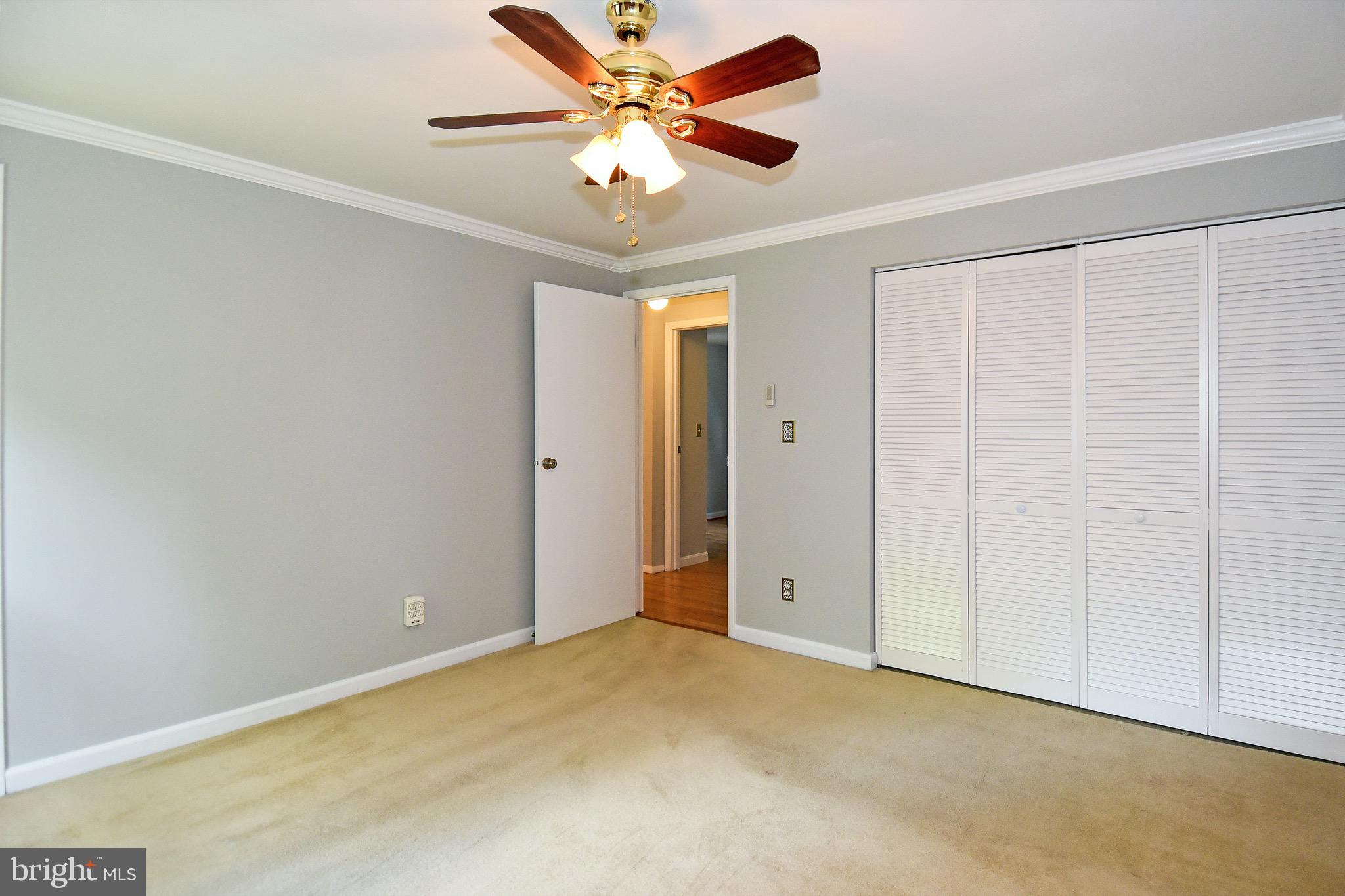 5903 Freds Oak Road Burke, VA 22015 - Photo 18 of 38 Primary BR