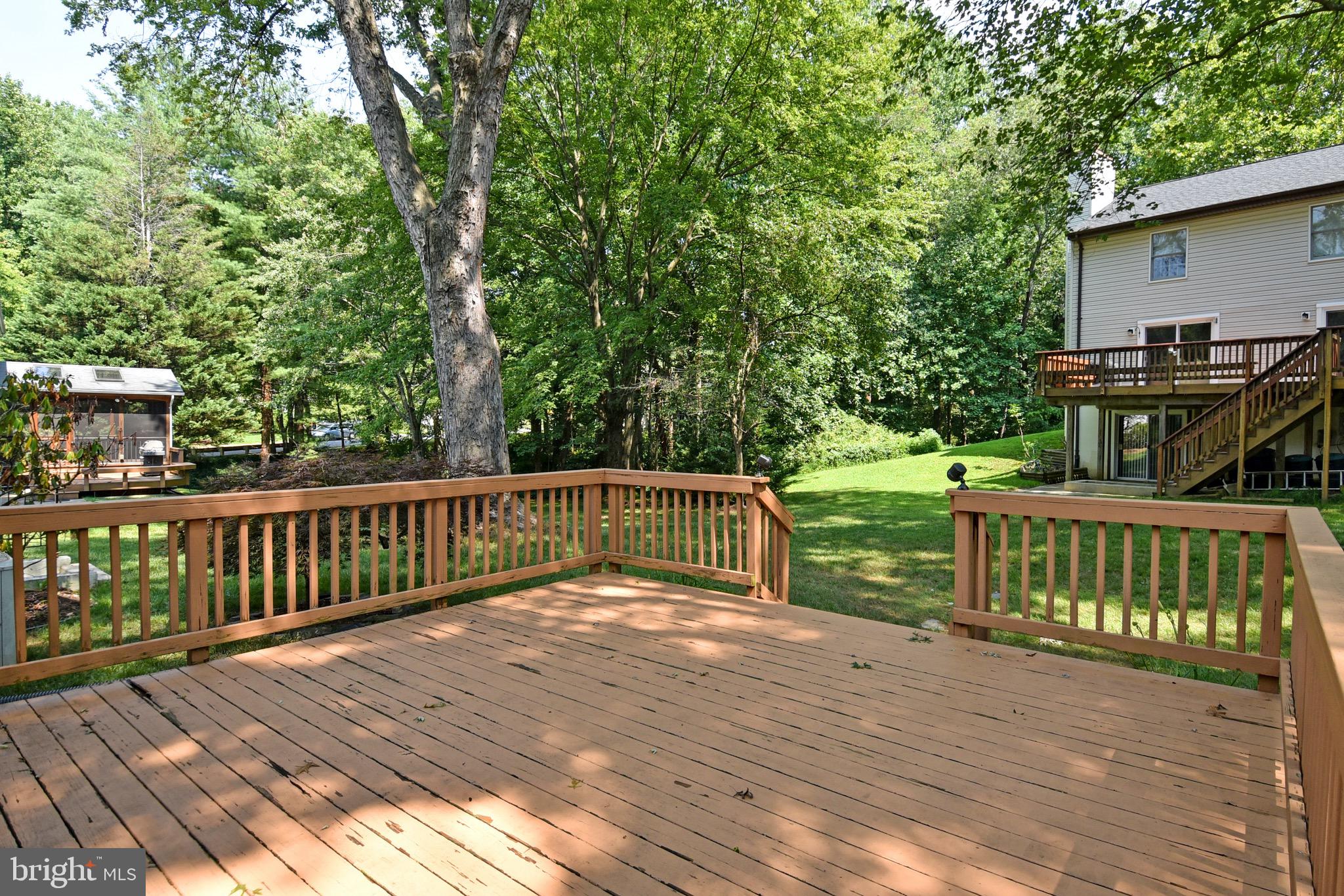 5903 Freds Oak Road Burke, VA 22015 - Photo 32 of 38 Gallery Image 32
