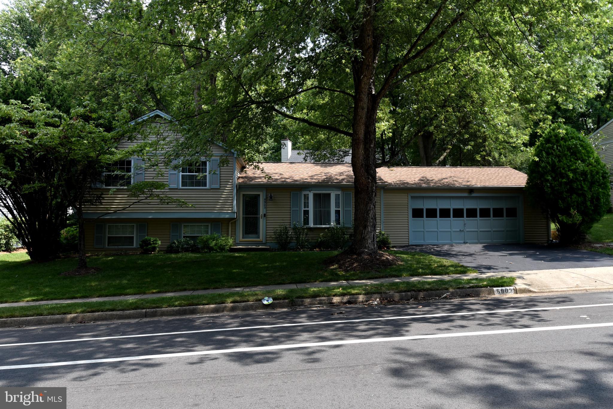 5903 Freds Oak Road Burke, VA 22015 - Photo 33 of 38 Gallery Image 33