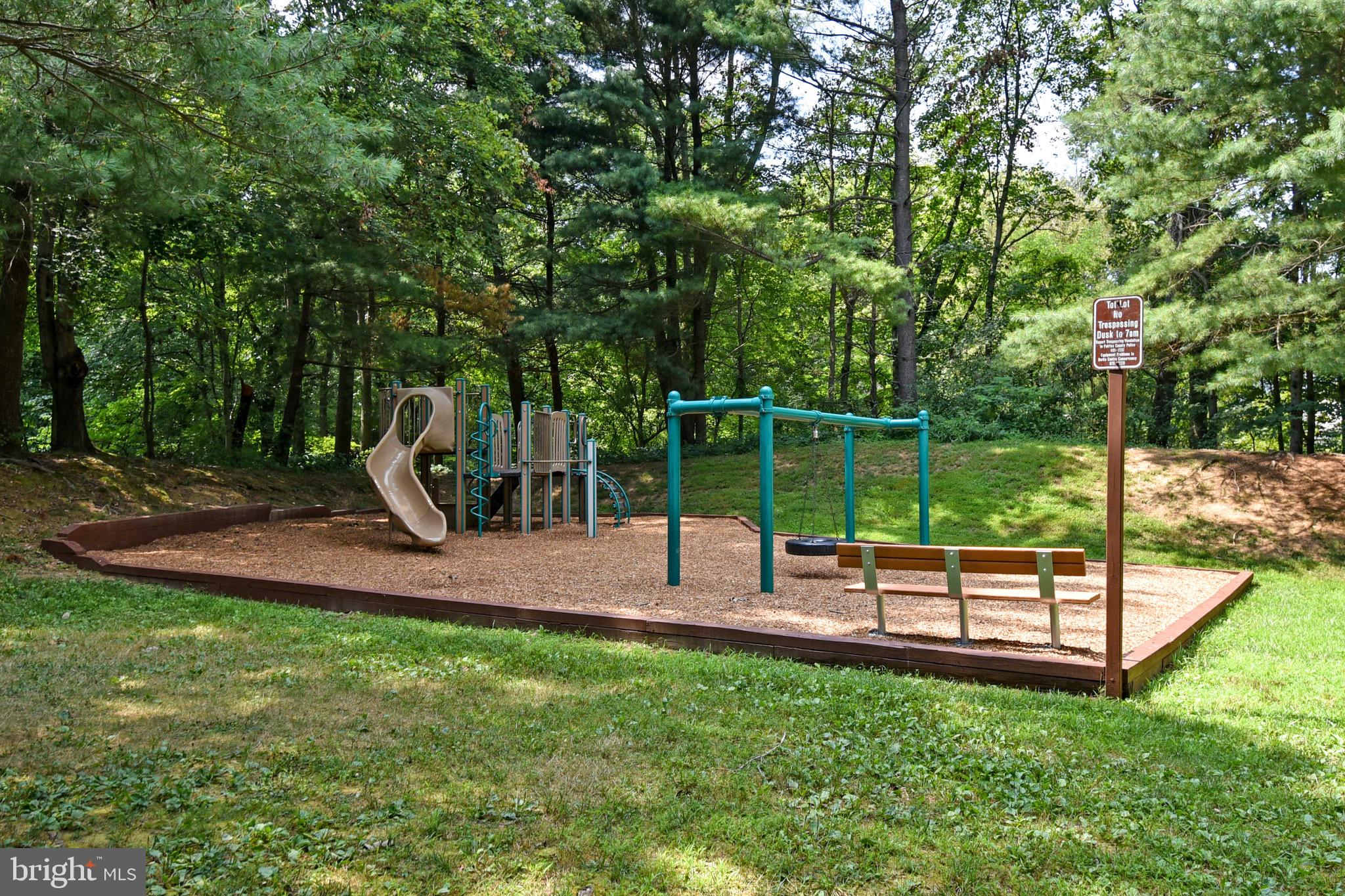 5903 Freds Oak Road Burke, VA 22015 - Photo 37 of 38 Gallery Image 37