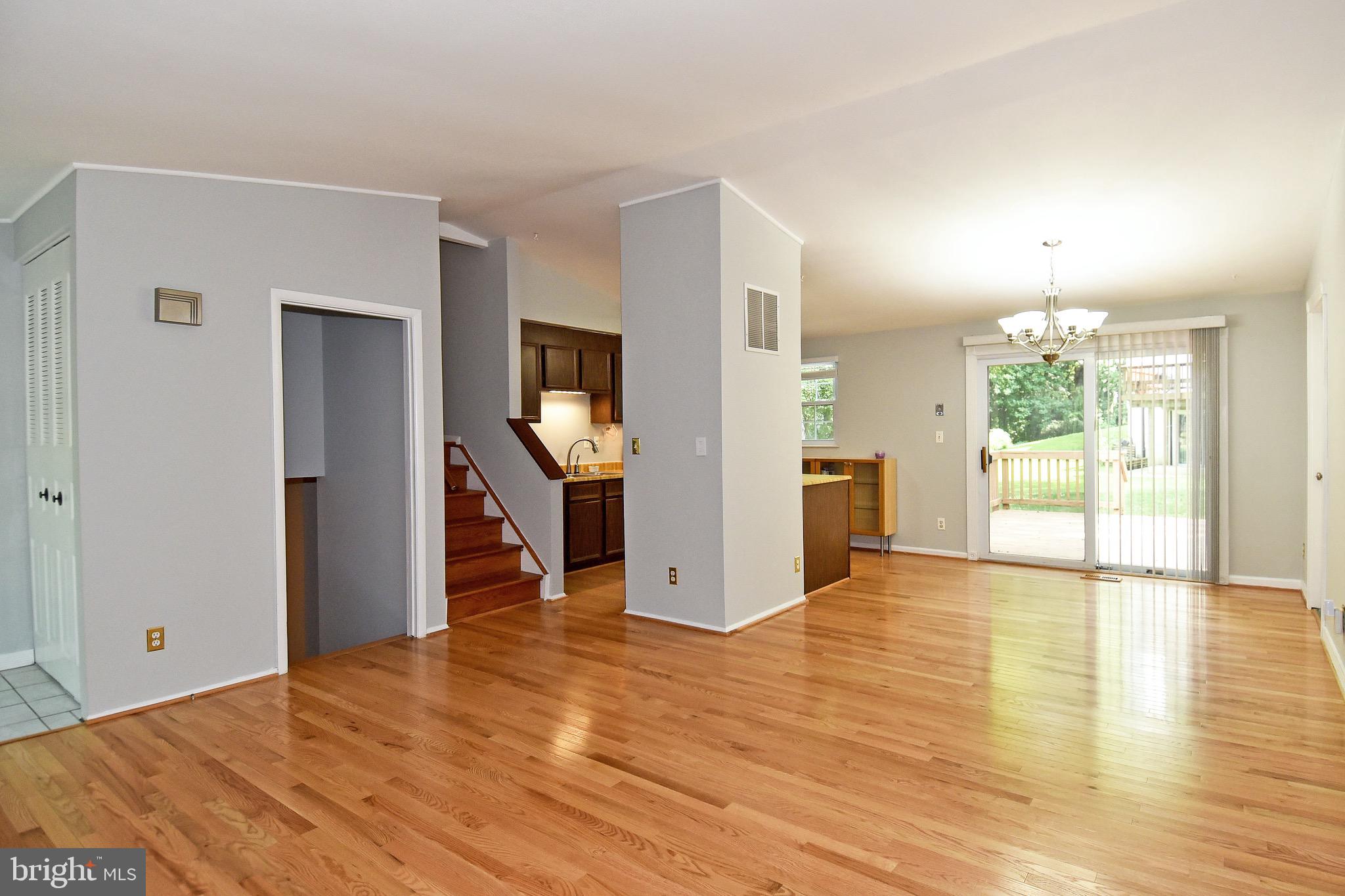 5903 Freds Oak Road Burke, VA 22015 - Photo 7 of 38 Living room facing Dining area