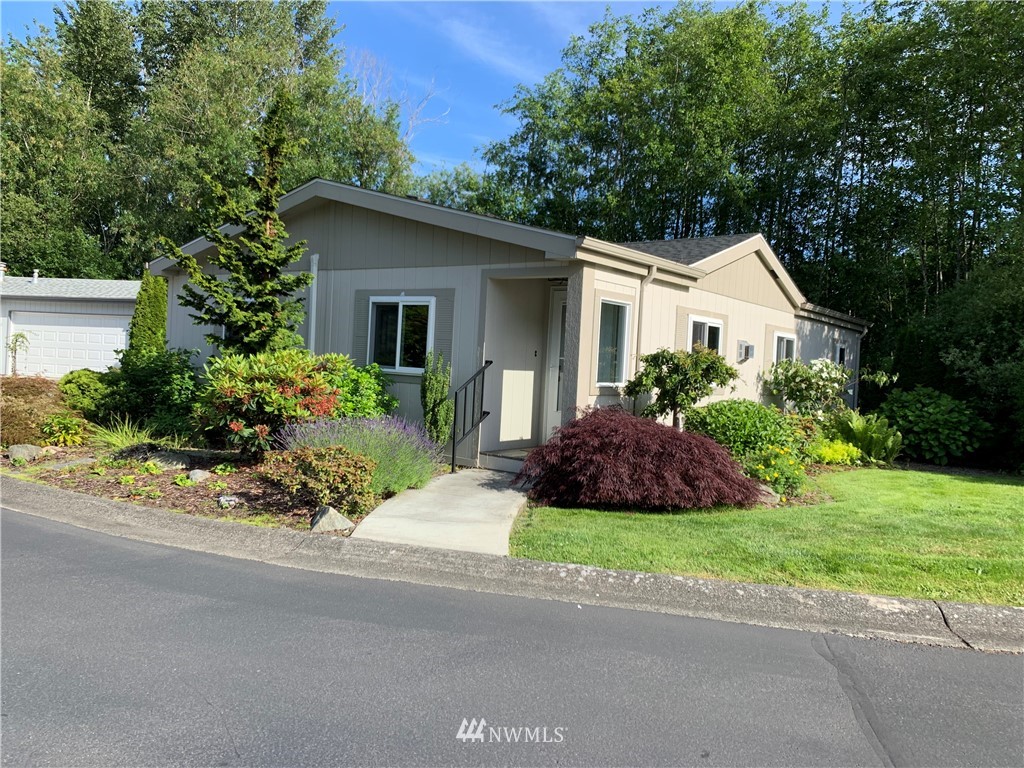 3520 Sylvan Pines Circle Bremerton, WA 98310 - Photo 4 of 18