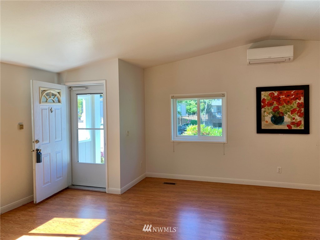 3520 Sylvan Pines Circle Bremerton, WA 98310 - Photo 9 of 18