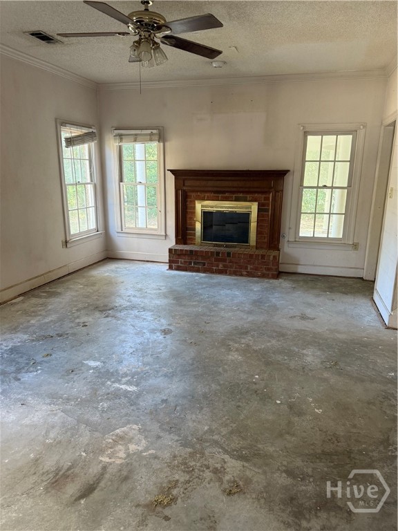 302 Gloucester Road Savannah, GA 31410 - Photo 7 of 14 Den with gas fireplace