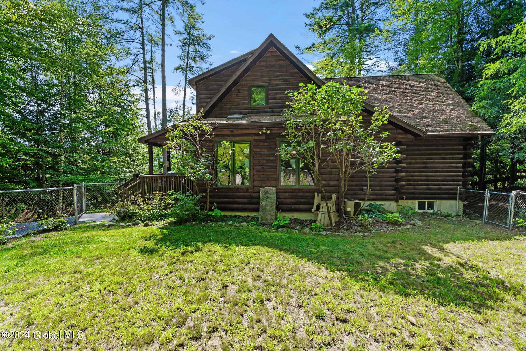 2337 North Shore Road Hadley, NY 12835 - Photo 16 of 59 large-0191d1a4-4863-71a1-8c8e-7f0a28b259