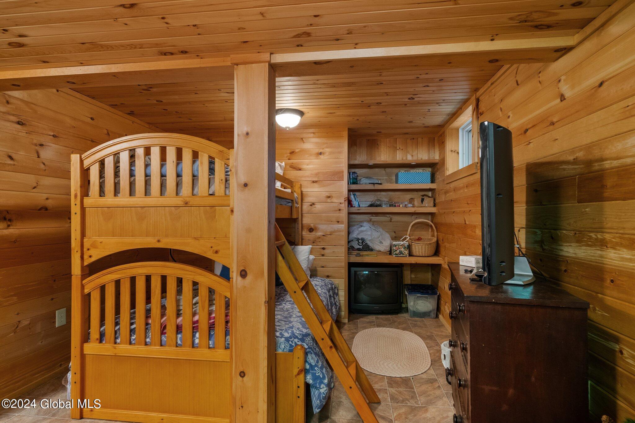 2337 North Shore Road Hadley, NY 12835 - Photo 54 of 59 large-0191d1a4-4bdf-72bd-9b92-3004954792