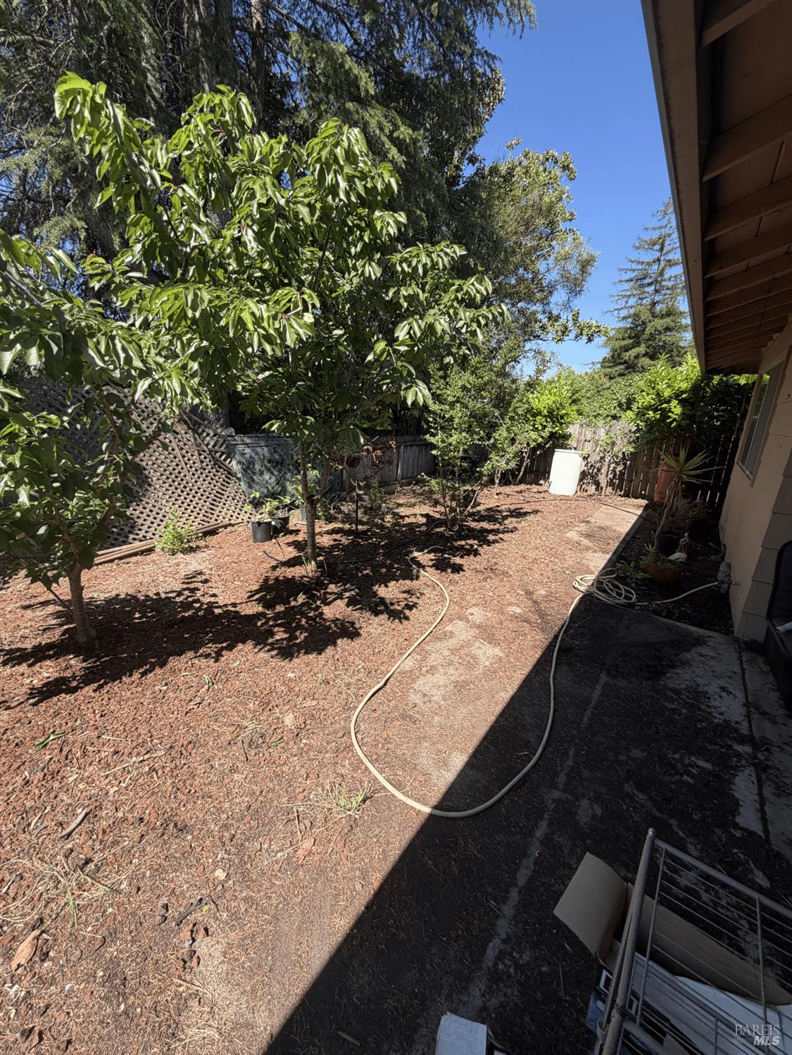 7080 Oak Leaf Drive Santa Rosa, CA 95409 - Photo 2 of 3