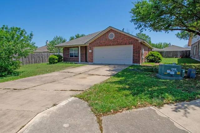 $1,850 | 100 Buck Shot Court, Bastrop, TX 78602