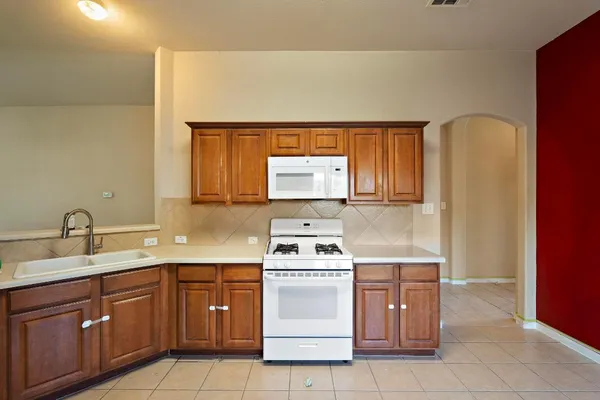 $1,850 | 100 Buck Shot Court, Bastrop, TX 78602