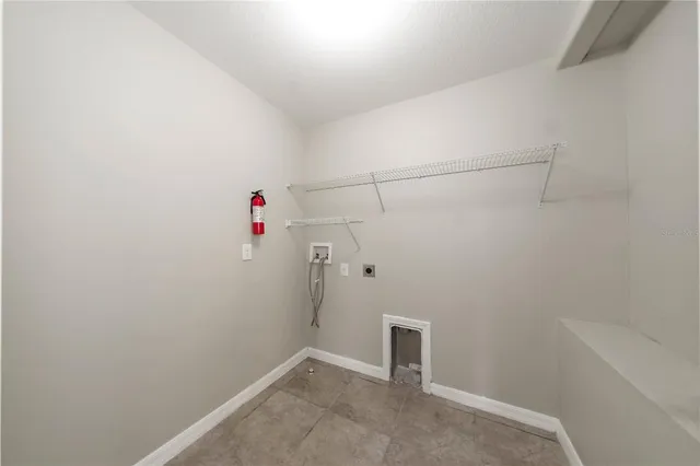 $405,000 | 10162 Carloway Hills Drive, Wimauma, FL 33598