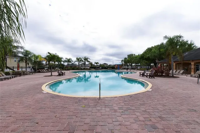 $405,000 | 10162 Carloway Hills Drive, Wimauma, FL 33598