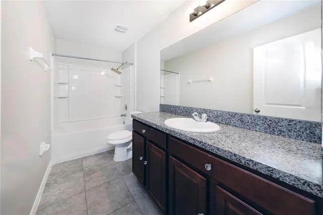 $405,000 | 10162 Carloway Hills Drive, Wimauma, FL 33598