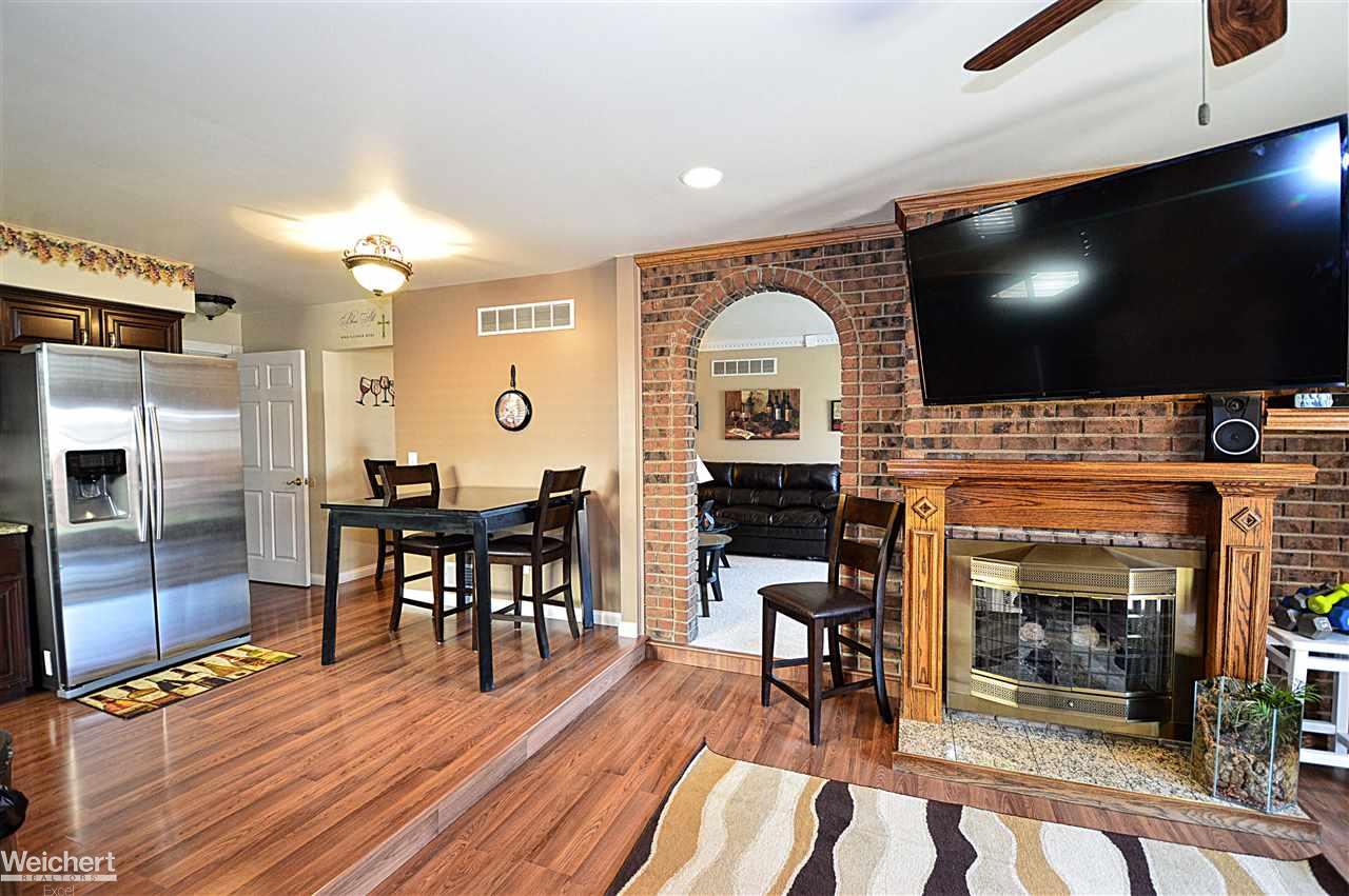 45761 Spagnuolo Road Macomb, MI 48044 - Photo 18 of 48 31288721-17.JPG