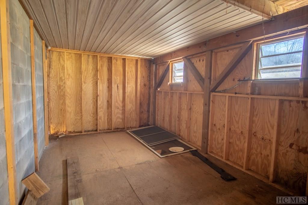 306 Griffin Road Franklin, NC 28734 - Photo 40 of 64 Gallery Image 40
