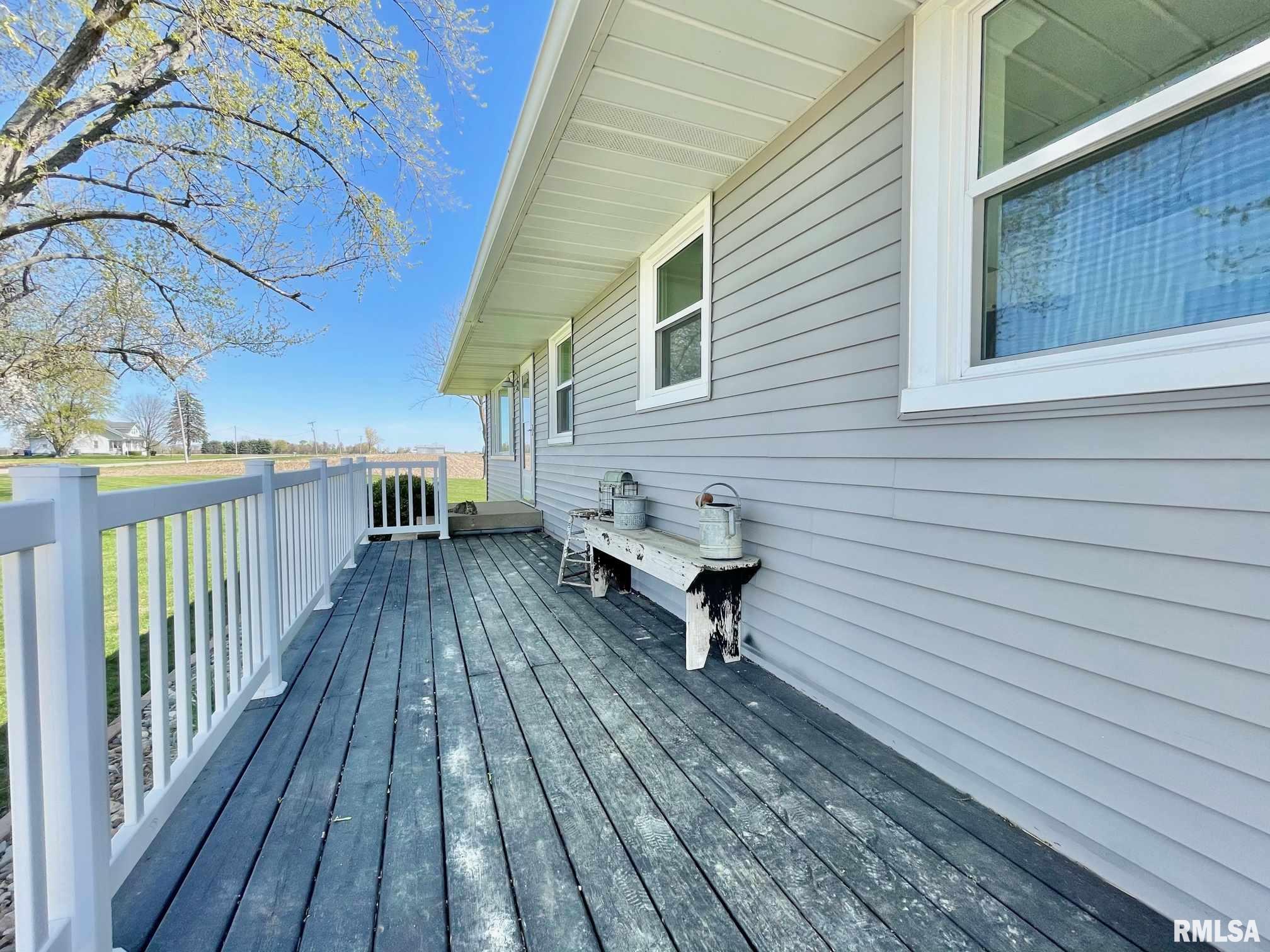 6422 South Hammerich Road Mapleton, IL 61547 - Photo 4 of 46