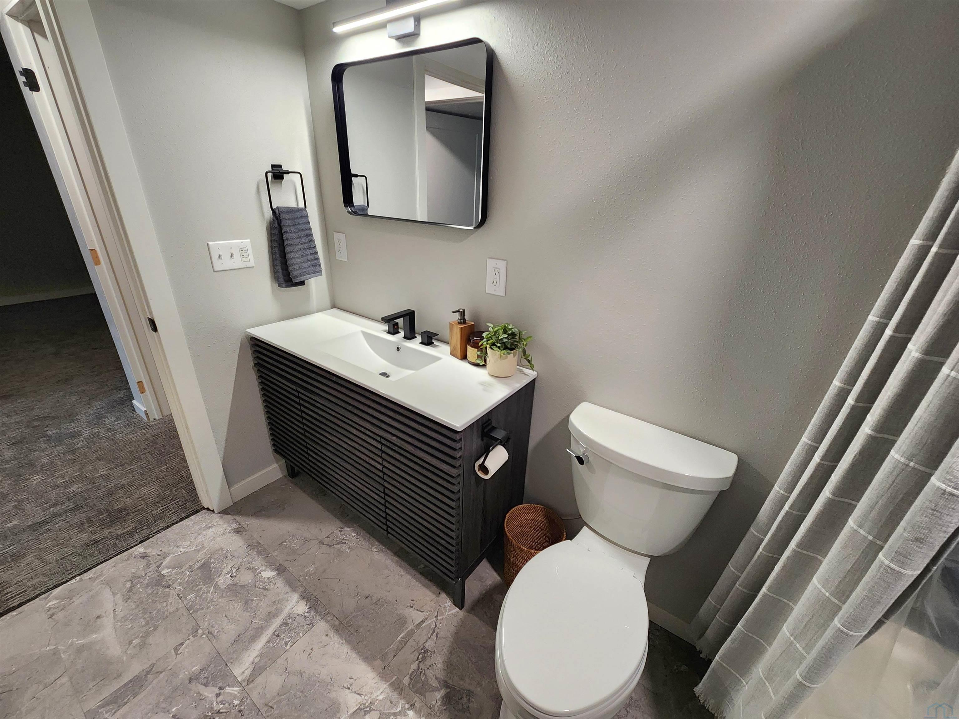 2009 Walnut Street Hull, IA 51239 - Photo 42 of 50 Gallery Image 42