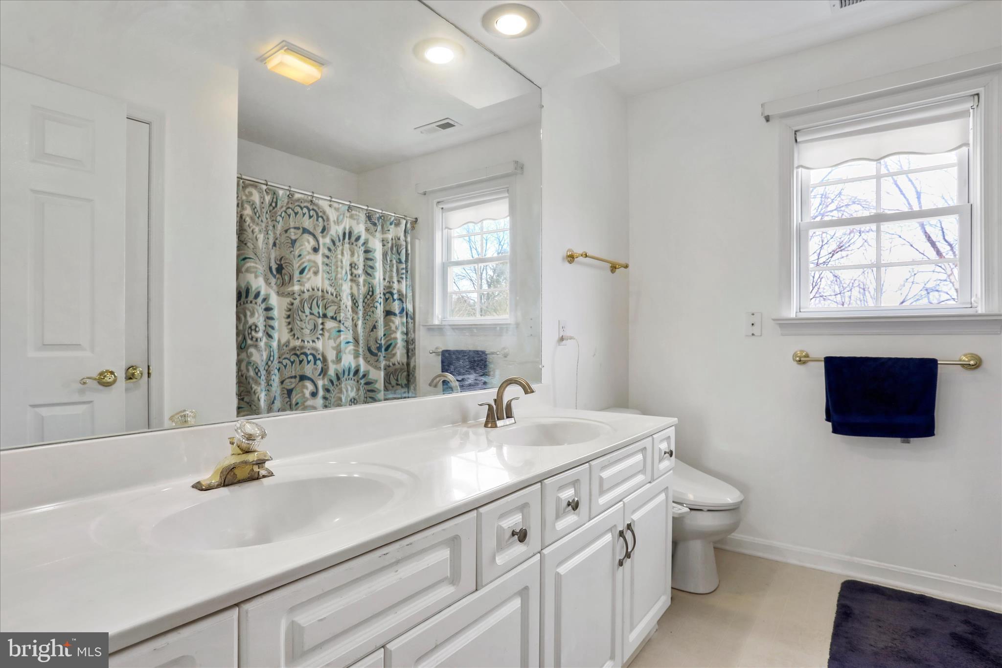 108 Foxhall Road Charles Town, WV 25414 - Photo 17 of 39