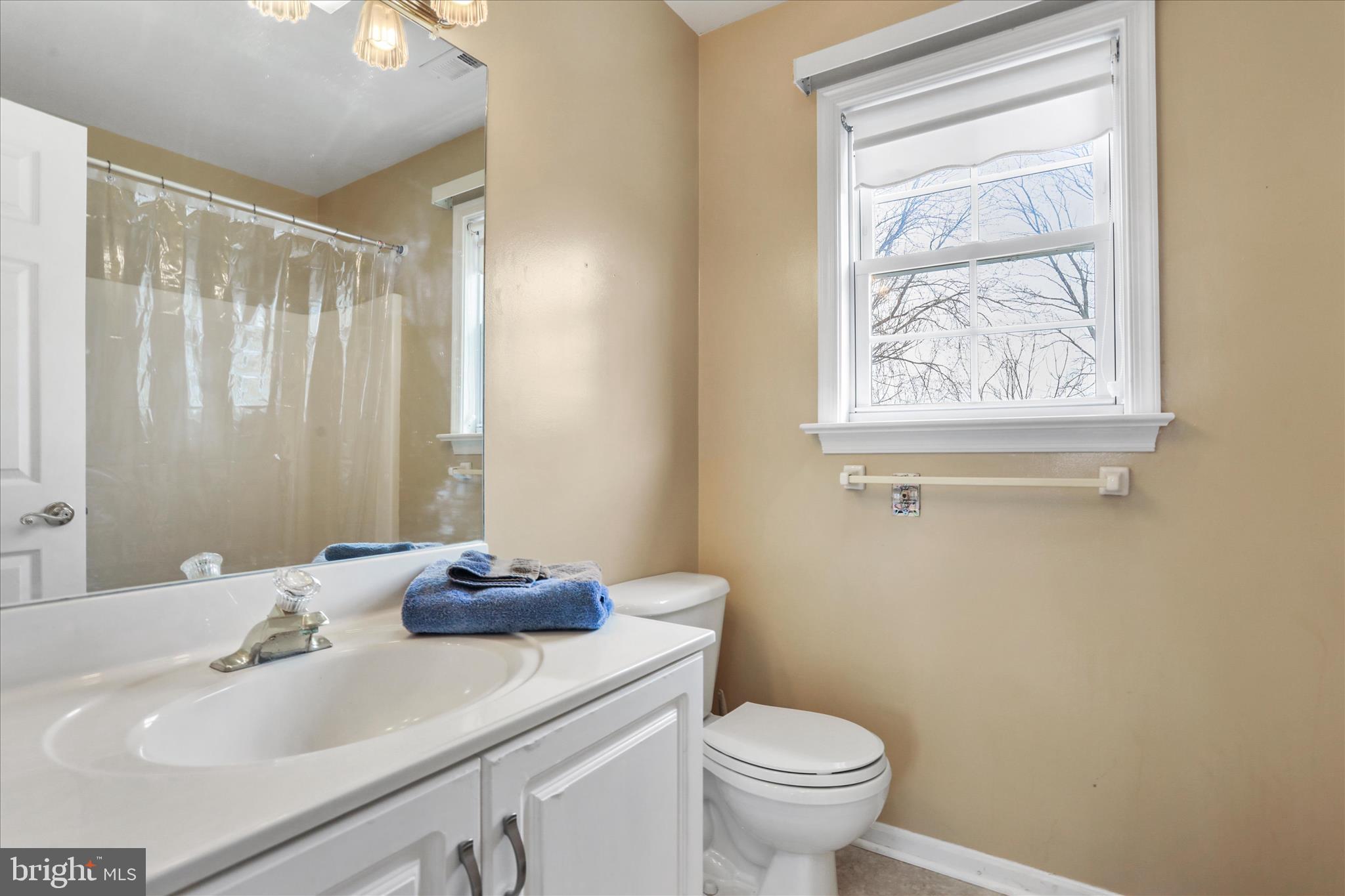 108 Foxhall Road Charles Town, WV 25414 - Photo 21 of 39