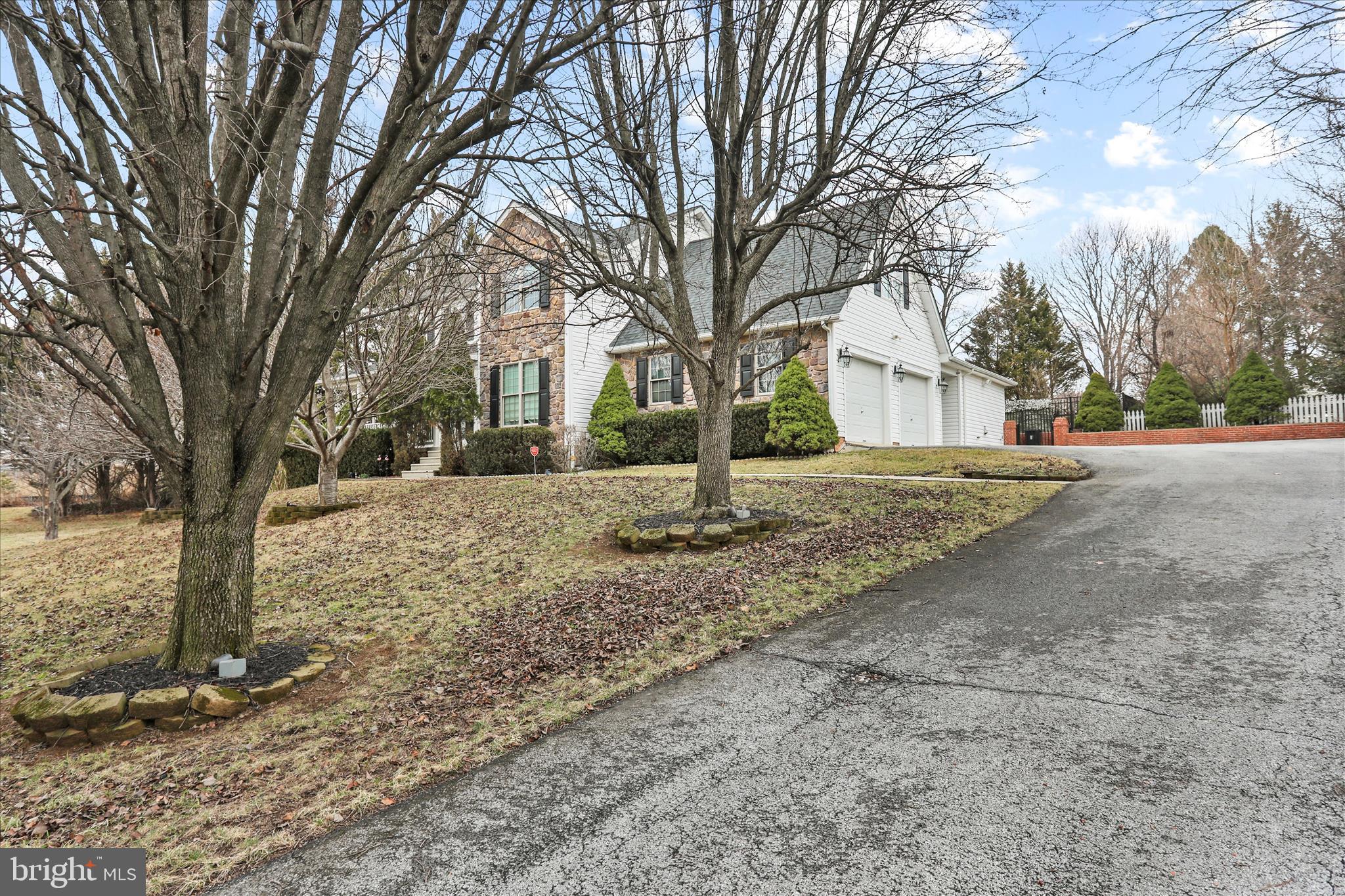 108 Foxhall Road Charles Town, WV 25414 - Photo 33 of 39